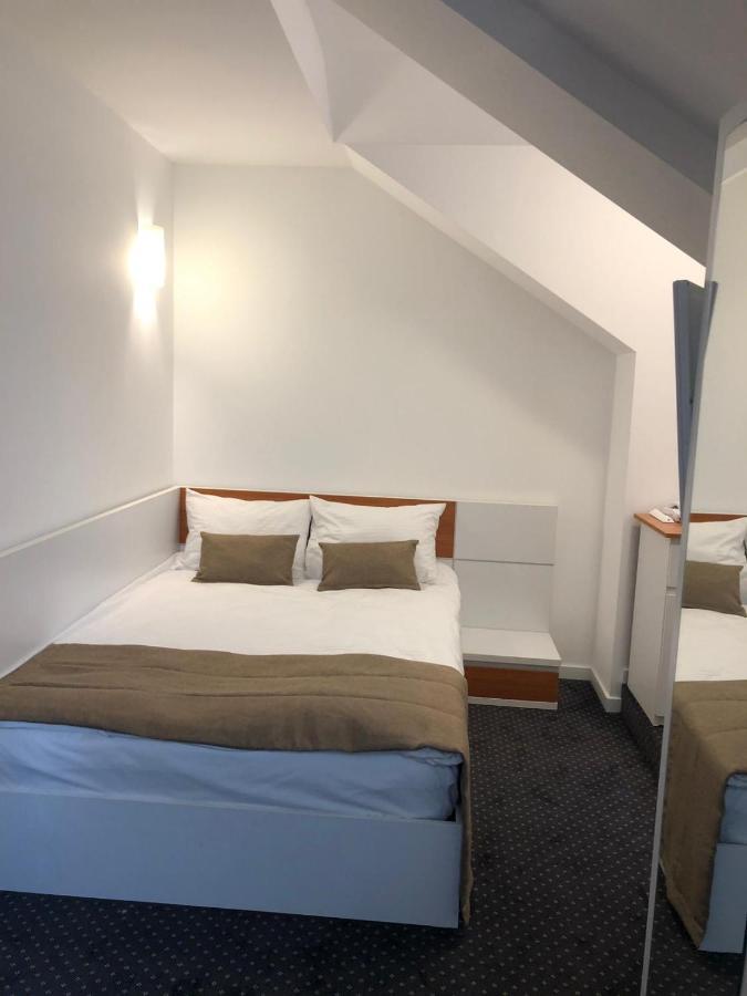 B&B Pensiunea Piscul Cainelui Sinaia